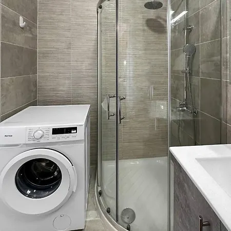 Ameli , Spacious With Mountain View, Lefkada Apartment