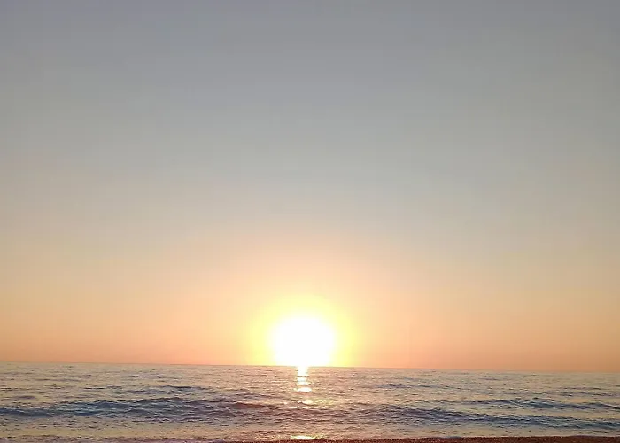 Ameli , Spacious With Mountain View, Lefkada Dragano