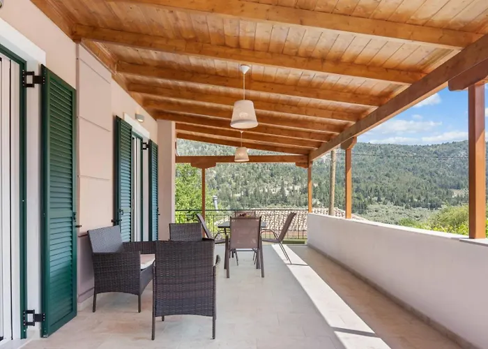 Ameli , Spacious With Mountain View, Lefkada